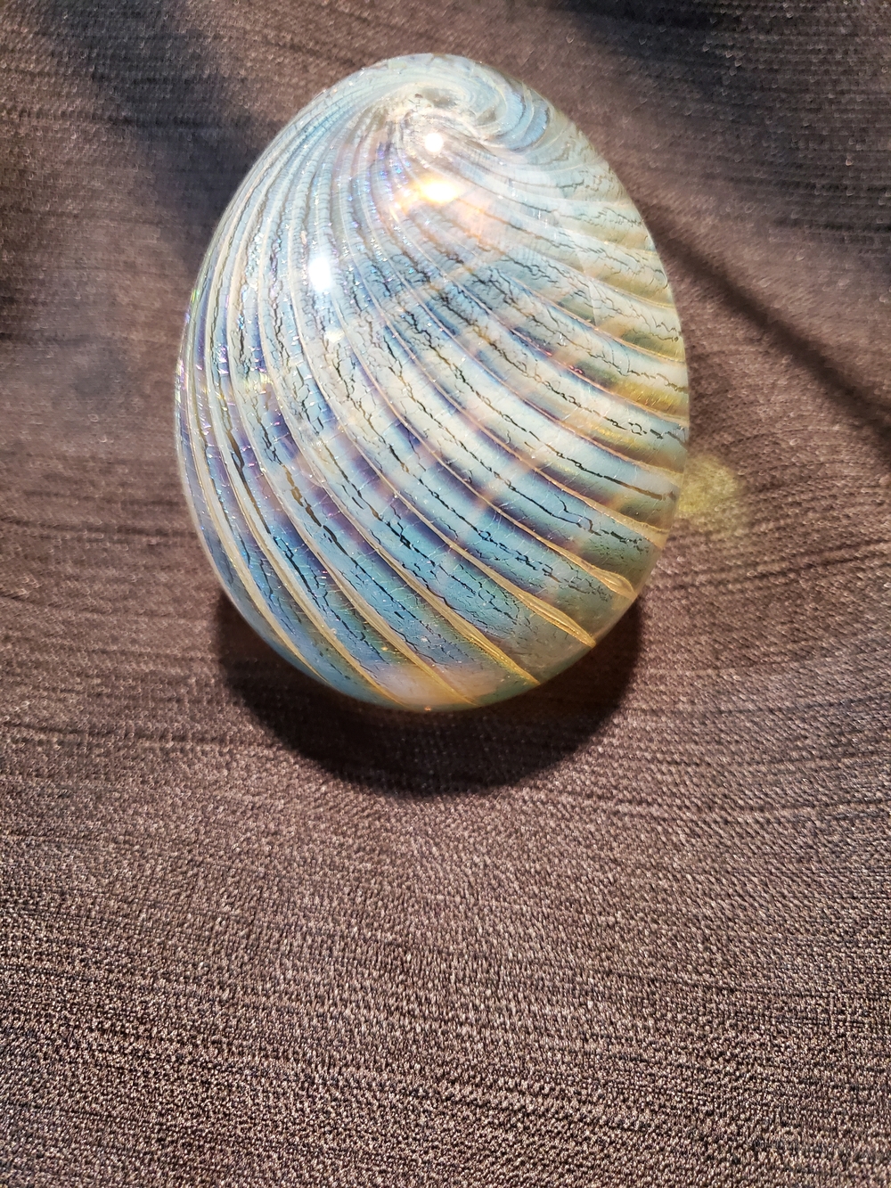 Robert Eickholt "King Tut" art glass paperweight.1986